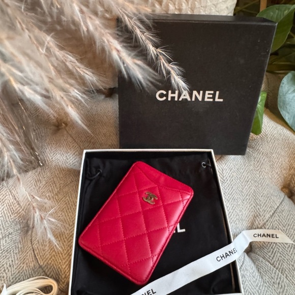 Chanel Pouch/Cardholder *PRICE is FIRM* - Picture 14 of 16